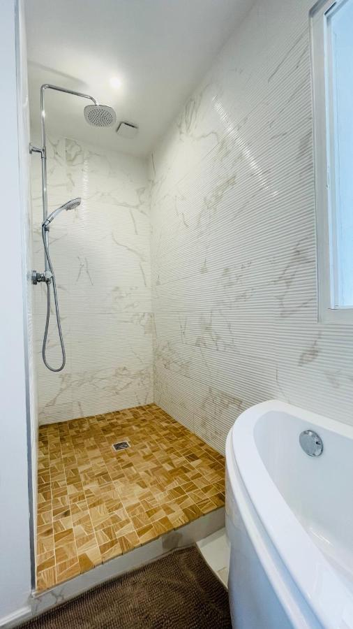 فونتين-دي-فوكلوز Sakina Appartement En Bord De Sorgue المظهر الخارجي الصورة